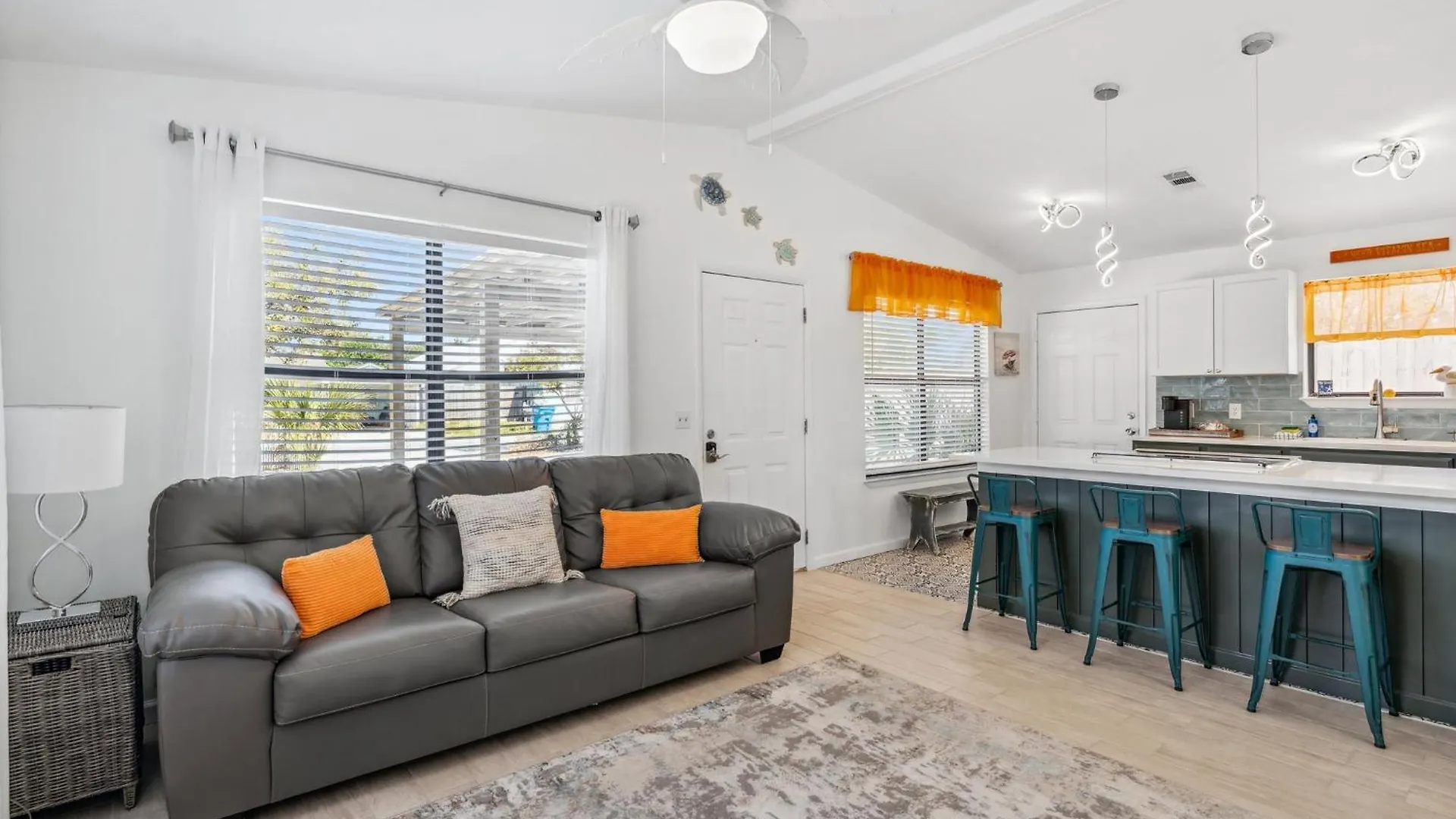 Sunkist By Nautical Properties Panama City Beach 0*,  USA