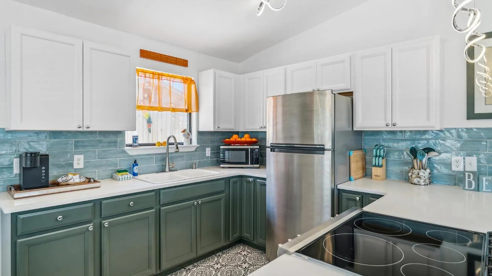 Sunkist By Nautical Properties Panama City Beach United States